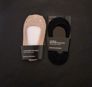 Banana Republic Cushioned Mini Socks - Black and Tan